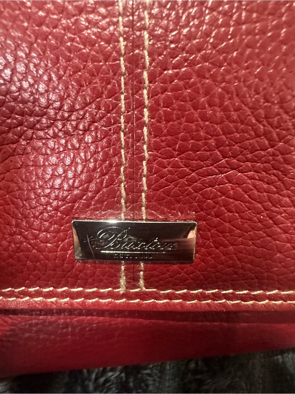 Brighton Red Pebbled Leather Wallet - Picture 7 of 8